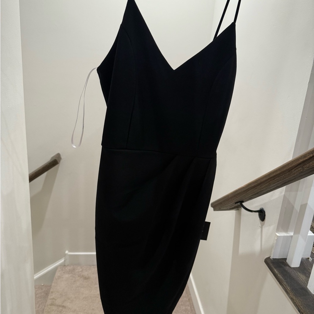 Lulu's Classic Black Midi Dress